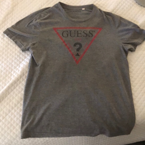 guess mens tshirt
